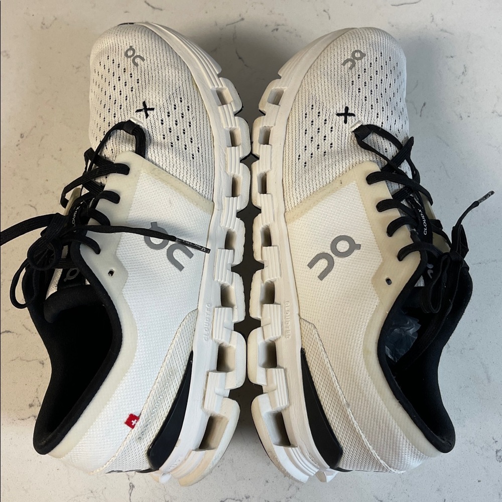 On Running Men's | Cloud X 4 Ivory & Black Athletic Shoes Size 9.5 - Picture 8 of 17
